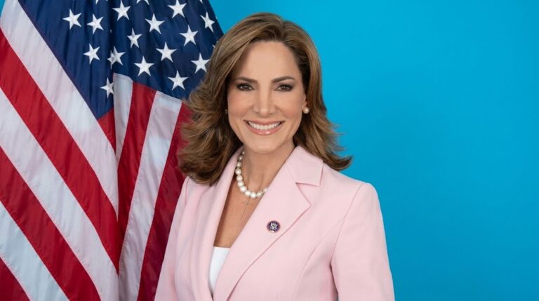 maria elvira salazar